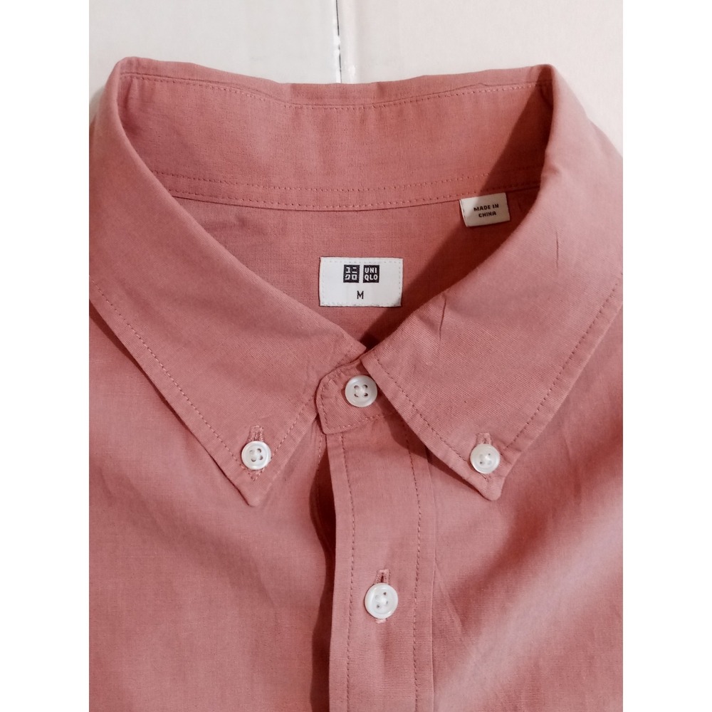 Uniqlo Oxford Button Down Crisp 100% Cotton Size M Pink/Light Brick. Excellent - Picture 3 of 10